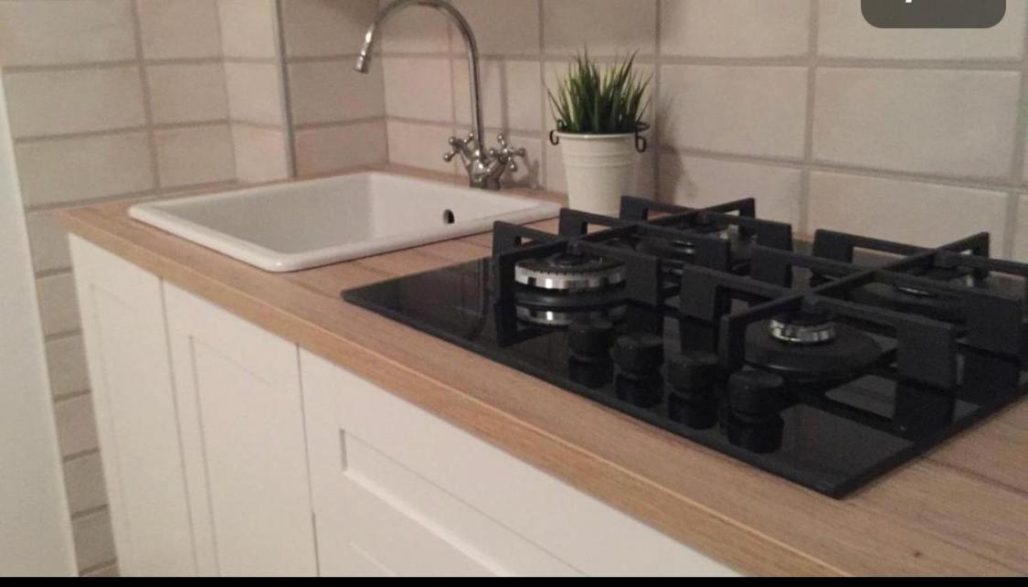 אלבה לוליה Caroline Residence מראה חיצוני תמונה