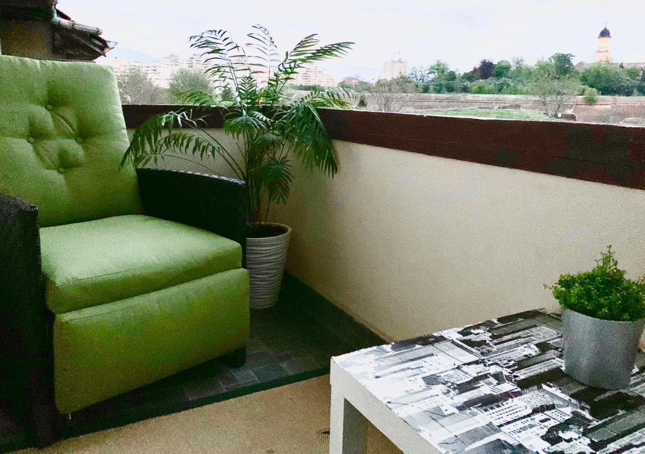אלבה לוליה Caroline Residence מראה חיצוני תמונה